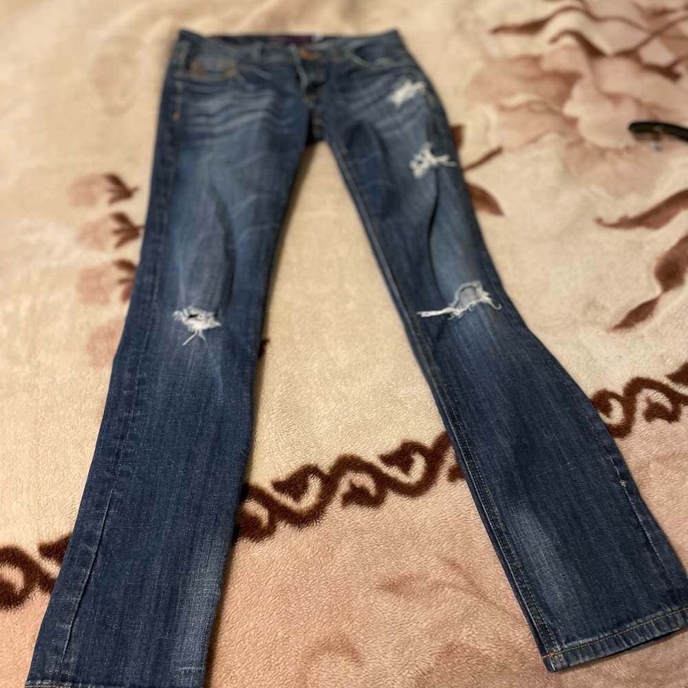 Vigoss Collection Ripped Jeans - Picture 2 of 13